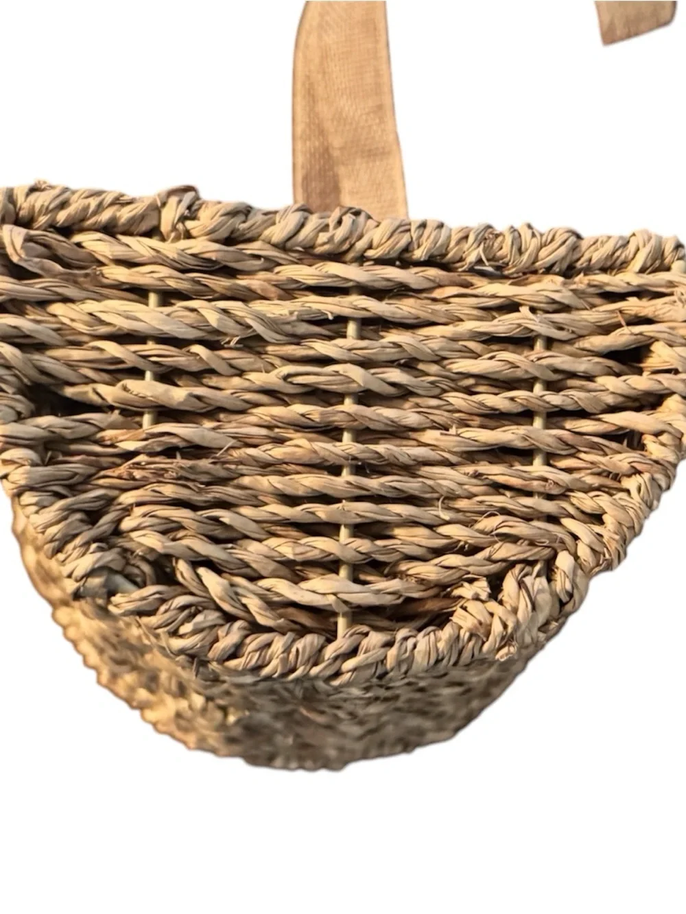 90’s Vintage Rustic Burlap Bow Hanging Woven Seagrass Basket for Flowers 19”